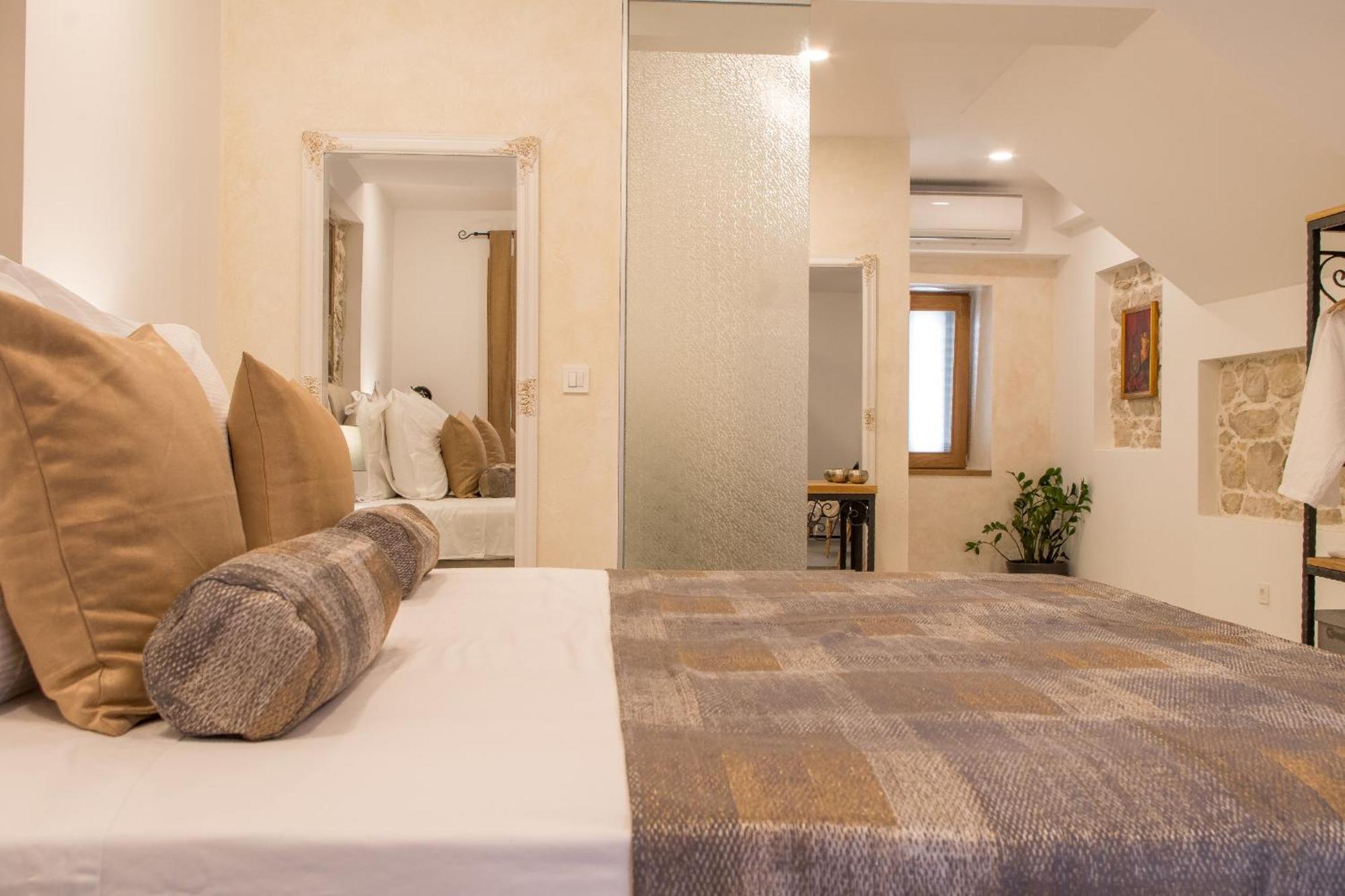 Luxury Rooms Palace B&B Makarska Exterior foto